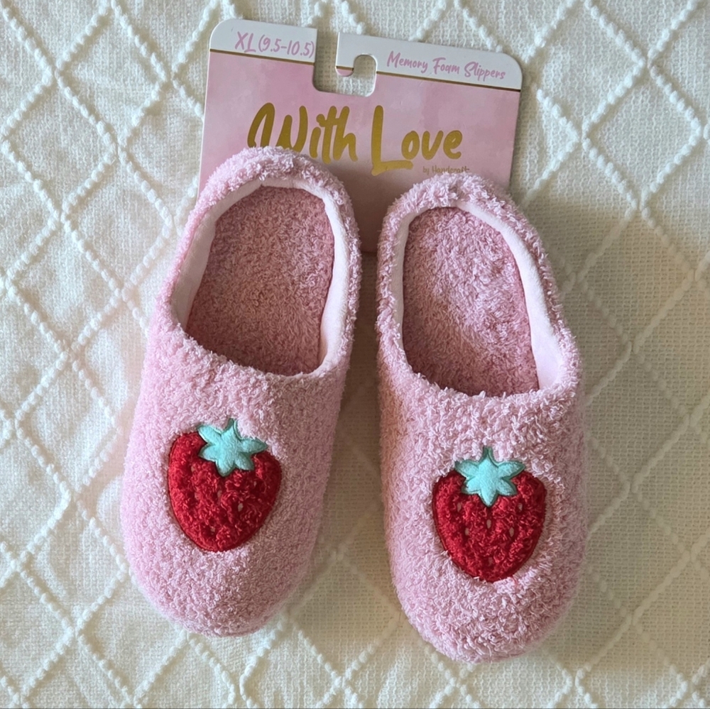 Plush Women Pink Strawberry Memory Foam Cozy Indoor Slippers Size 10